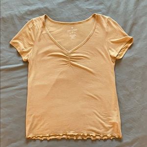 Never worn American Eagle tee